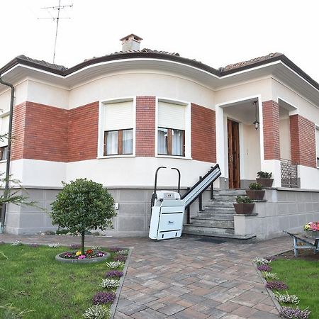 L'Agrifoglio Affittacamere Gattinara Dış mekan fotoğraf